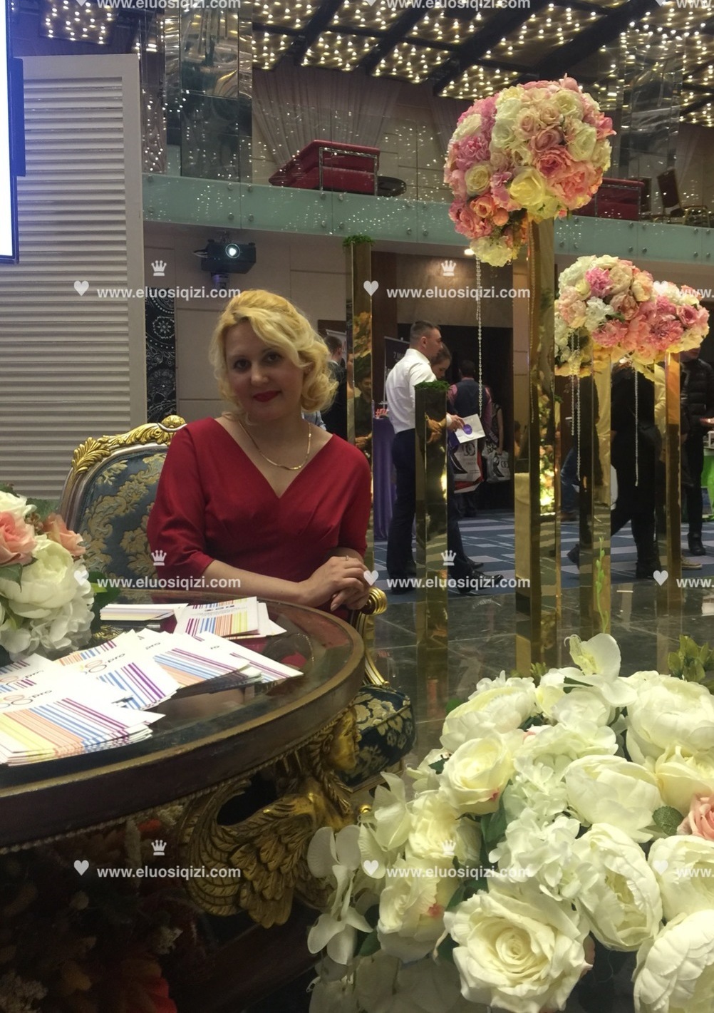 俄罗斯美女拍照 俄罗斯美女照